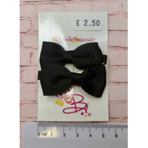 Small Classic Black Bow on Clips (pair)