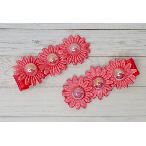 Sweet Pink Triple Flower Itsy Bitsy Baby Bows (pair)