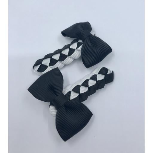 Black and White Pleated Clips with Bow on Clips (pair)