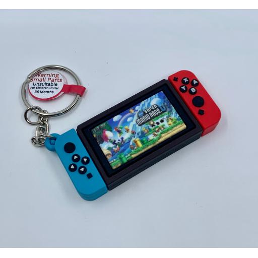 Super Mario Bros U Handheld Game Console Keychain Red/Blue