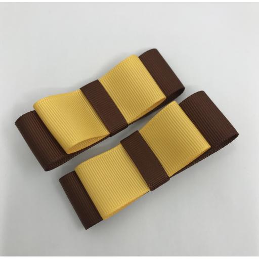 Brown and Yellow Gold Straight bows on clips (pair)